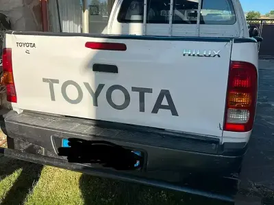 Begagnad Toyota HiLux 120 HK (88 kW) 2008 Vit Pickup