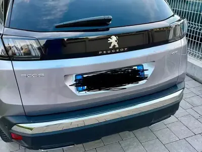 Usata Peugeot 3008 GT 131 CV (96 kW) 2023 Grigio SUV