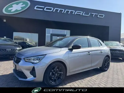 Usata Opel Corsa 101 CV (74 kW) 2023 Grigio scuro Utilitaria