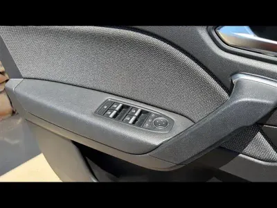 Usata Renault Captur Techno 91 CV (66 kW) 2025 Nero SUV