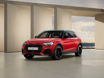 Nuova Audi A1 Ambiente 116 CV (85 kW) 2026 Rosso progressivo metallizzato SUV