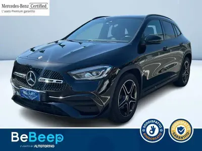 Usata Mercedes GLA200 Premium 163 CV (119 kW) 2022 Nero metallizzato SUV
