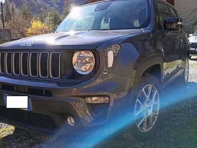 Usado Jeep Renegade Limited 131 CV (96 kW) 2024 Gris SUV
