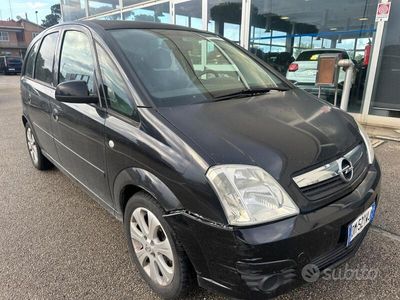 usata Opel Meriva anno 2008 126,323km perfetta neopatent