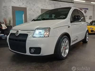 Usata Fiat Panda 101 CV (74 kW) 2008 Bianco Utilitaria