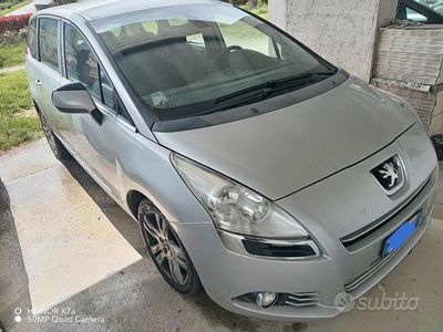 Usata Peugeot 5008 112 CV (82 kW) 2013 Monovolume