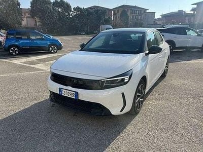 Usata Opel Corsa 110 CV (80 kW) 2025 Bianco Utilitaria