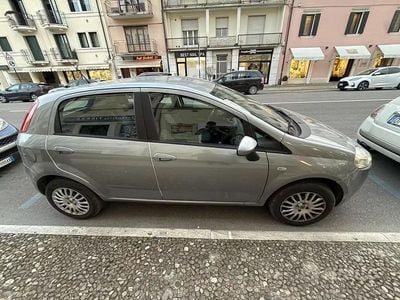 Usata Fiat Punto 77 CV (56 kW) 2009 Utilitaria