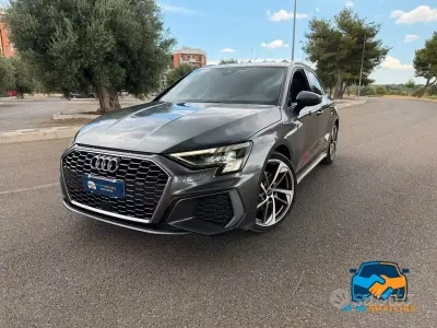 Usata Audi A3 S-Line 150 CV (110 kW) 2022 Grigio Berlina