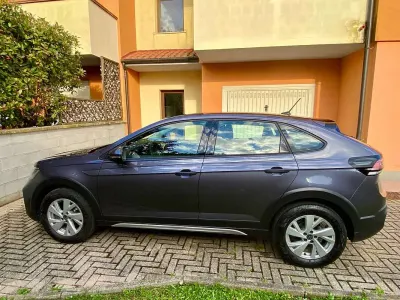 Usata VW Taigo Life 110 CV (80 kW) 2023 Grigio SUV
