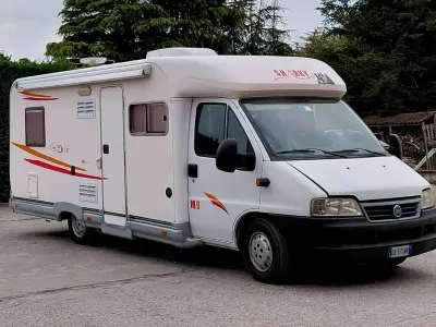 Usata Fiat Ducato 110 CV (80 kW) 2006 Bianco Furgone