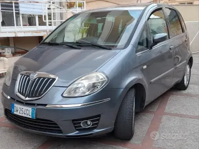 Usata Lancia Musa 90 CV (66 kW) 2009 Monovolume