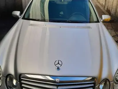 Usata Mercedes E220 Classic 150 CV (110 kW) 2006 Berlina