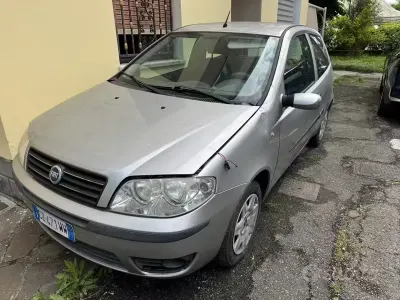 Usata Fiat Punto 60 CV (44 kW) 2006 Utilitaria