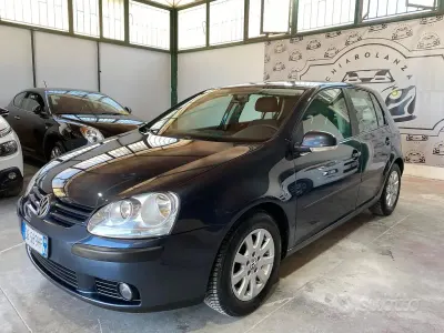 Usata VW Golf IV Comfortline 102 CV (75 kW) 2006 Blu Berlina