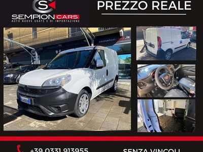 Usata Fiat Doblò 90 CV (66 kW) 2017 Bianco Monovolume