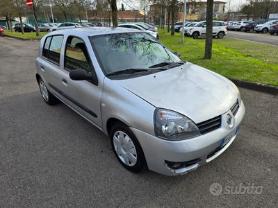 usata Renault Clio 1.2 benzina 44kw neopatentati