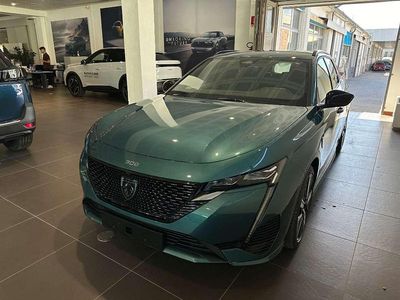 Usata Peugeot 308 SW GT 131 CV (96 kW) 2024 Blue avatar  metallizzato Station wagon