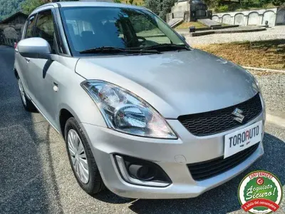 Usata Suzuki Swift Cool 75 CV (55 kW) 2015 Grigio Utilitaria