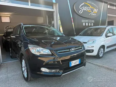 Usata Ford Kuga Titanium 150 CV (110 kW) 2015 Nero SUV