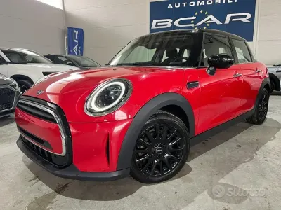 Usado Mini Cooper 136 CV (100 kW) 2024 Gris Utilitario
