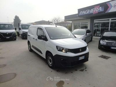 Usata Peugeot Partner Premium 76 CV (55 kW) 2020 Bianco Monovolume