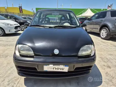 Usata Fiat 600 54 CV (39 kW) 2007 Nero Utilitaria