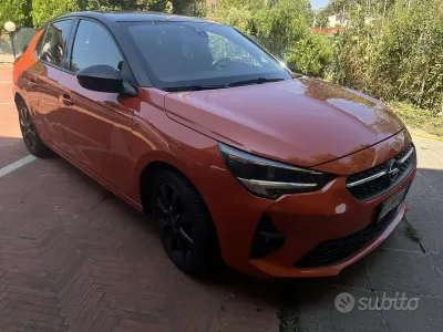 Usata Opel Corsa GS Line 102 CV (75 kW) 2020 Arancione Utilitaria
