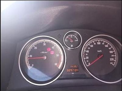 Usata Opel Astra 110 CV (80 kW) 2010 Grigio Berlina