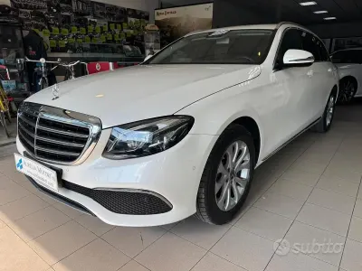 Occasion Mercedes E220 Exclusive 194 ch (142 kW) 2019 Blanc Break