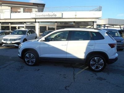 Usata Skoda Karoq Executive 116 CV (85 kW) 2023 Bianco SUV