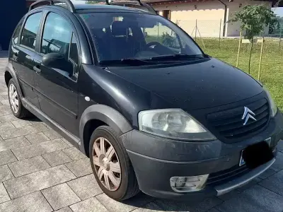 Usata Citroën C3 XTR 90 CV (66 kW) 2005 Nero Berlina
