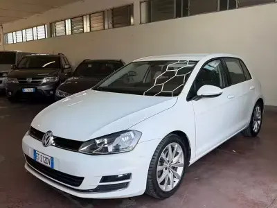 Usata VW Golf VII Highline 105 CV (77 kW) 2013 Bianco Station wagon