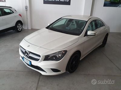 Usata Mercedes CLA200 156 CV (114 kW) 2015 Bianco Berlina