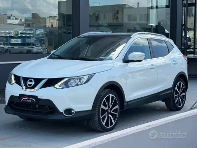 Usata Nissan Qashqai Tekna 131 CV (96 kW) 2017 Blu/azzurro SUV