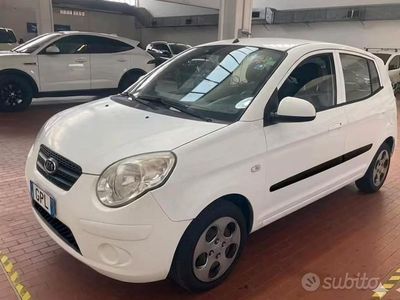 Gebraucht Kia Picanto City 62 PS (45 kW) 2011 Weiß Kleinwagen