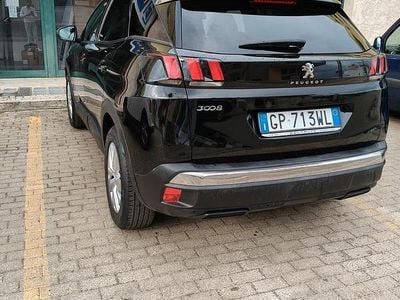 Usata Peugeot 3008 120 CV (88 kW) 2017 Nero SUV