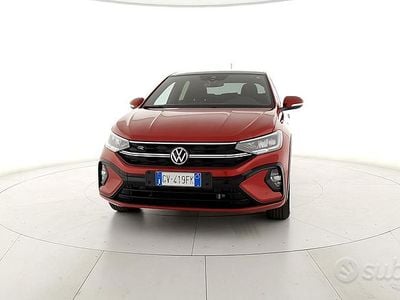Usata VW Taigo R-line 116 CV (85 kW) 2024 Kings red/nero SUV