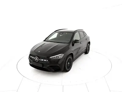 Nuova Mercedes GLA180 AMG line 136 CV (100 kW) 2026 Nero SUV