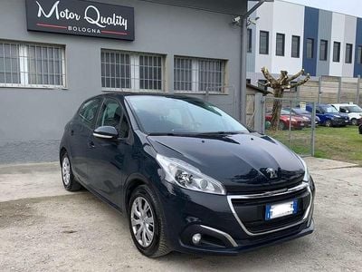 Usata Peugeot 208 Active 68 CV (50 kW) 2016 Blu/azzurro Utilitaria