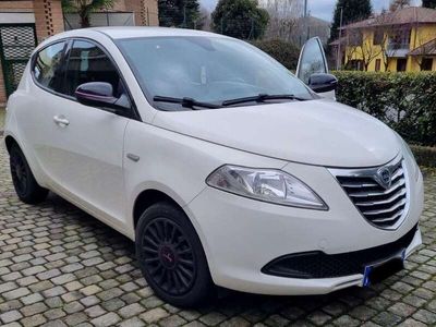 usata Lancia Ypsilon 1.2 8v Elefantino 69cv