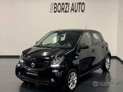 Usata Smart ForFour 71 CV (52 kW) 2018 Nero Utilitaria