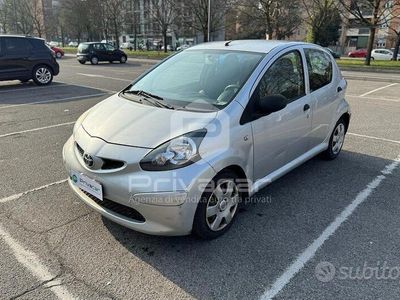 usata Toyota Aygo Aygo1.0 12V VVT-i 5 porte Sol