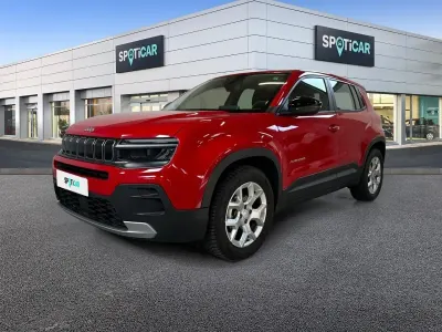 Begagnad Jeep Avenger Altitude 101 HK (74 kW) 2024 Röd SUV