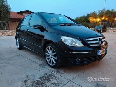 Usata Mercedes B200 2007 Blu Monovolume