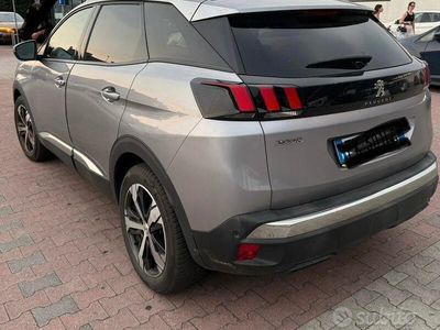Usata Peugeot 3008 Allure 2017 Grigio SUV