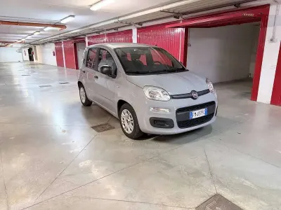 Usata Fiat Panda Lounge 95 CV (69 kW) 2017 Grigio Utilitaria