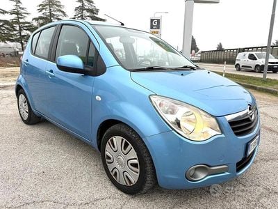 Usata Opel Agila 65 CV (47 kW) 2009 Blu Monovolume