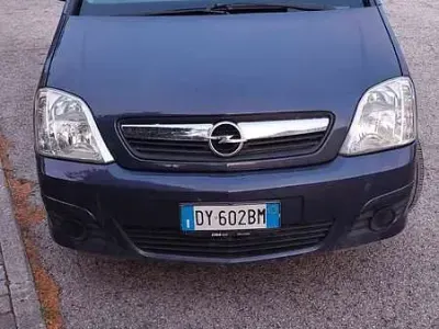Usata Opel Meriva Club 75 CV (55 kW) 2009 Blu/azzurro Monovolume