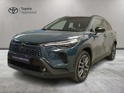 Usata Toyota Corolla 179 CV (131 kW) 2025 Massive grey SUV
